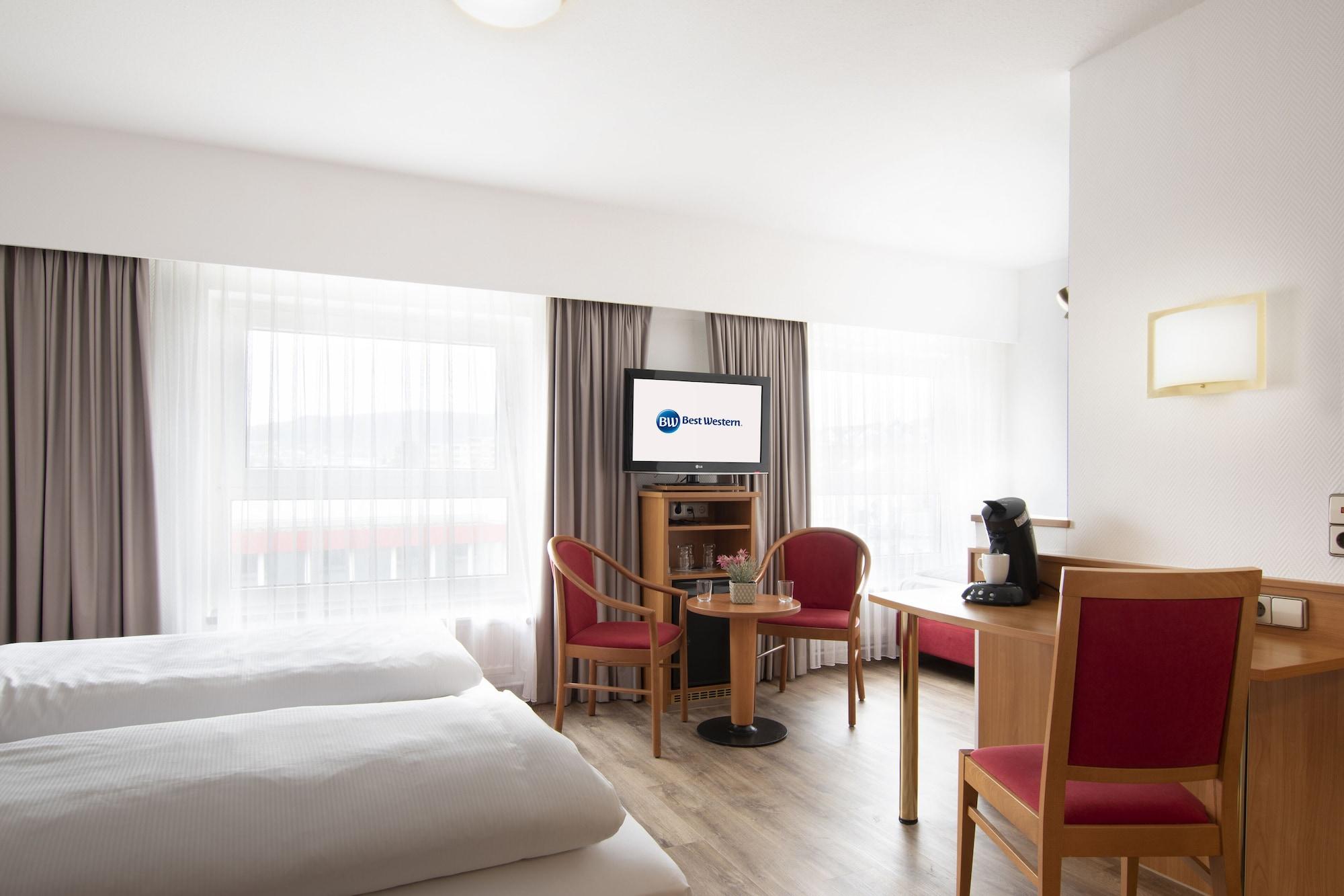 Best Western Queens Hotel Pforzheim-Niefern Exterior photo
