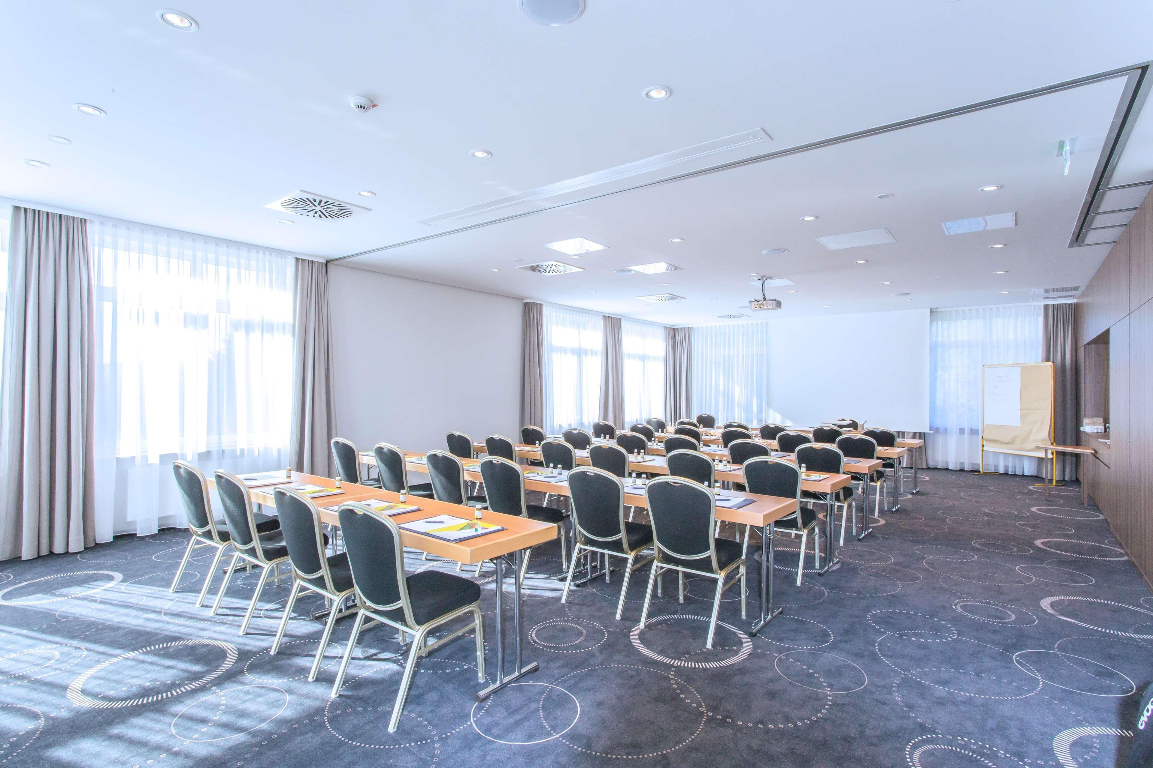 Best Western Queens Hotel Pforzheim-Niefern Exterior photo