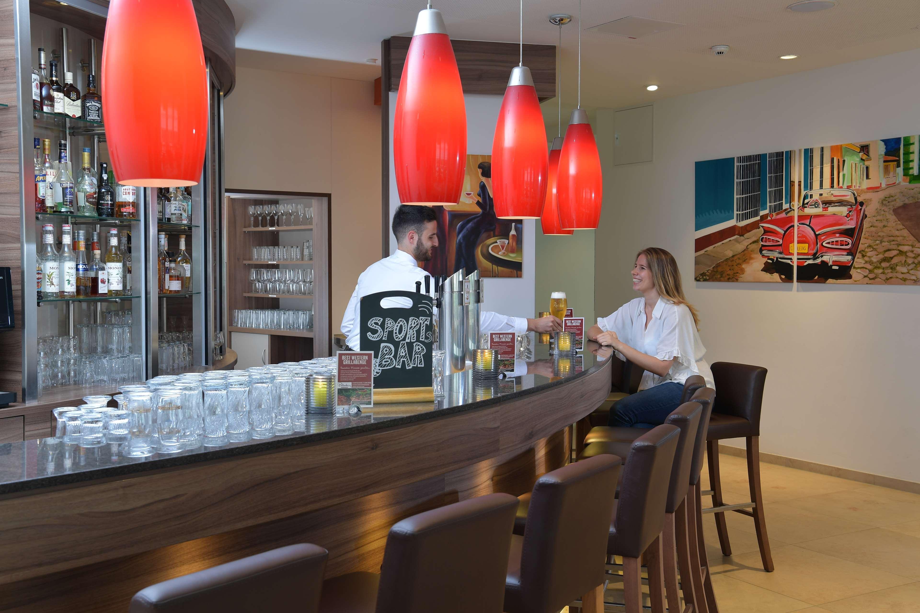 Best Western Queens Hotel Pforzheim-Niefern Exterior photo