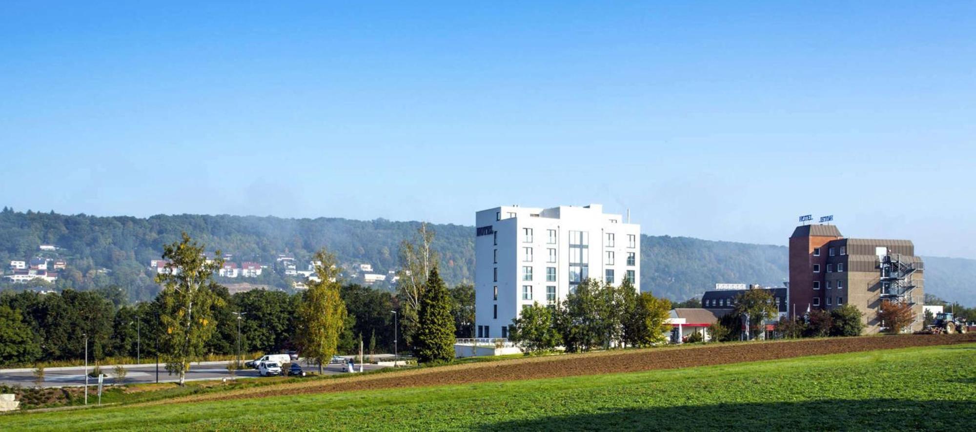 Best Western Queens Hotel Pforzheim-Niefern Exterior photo