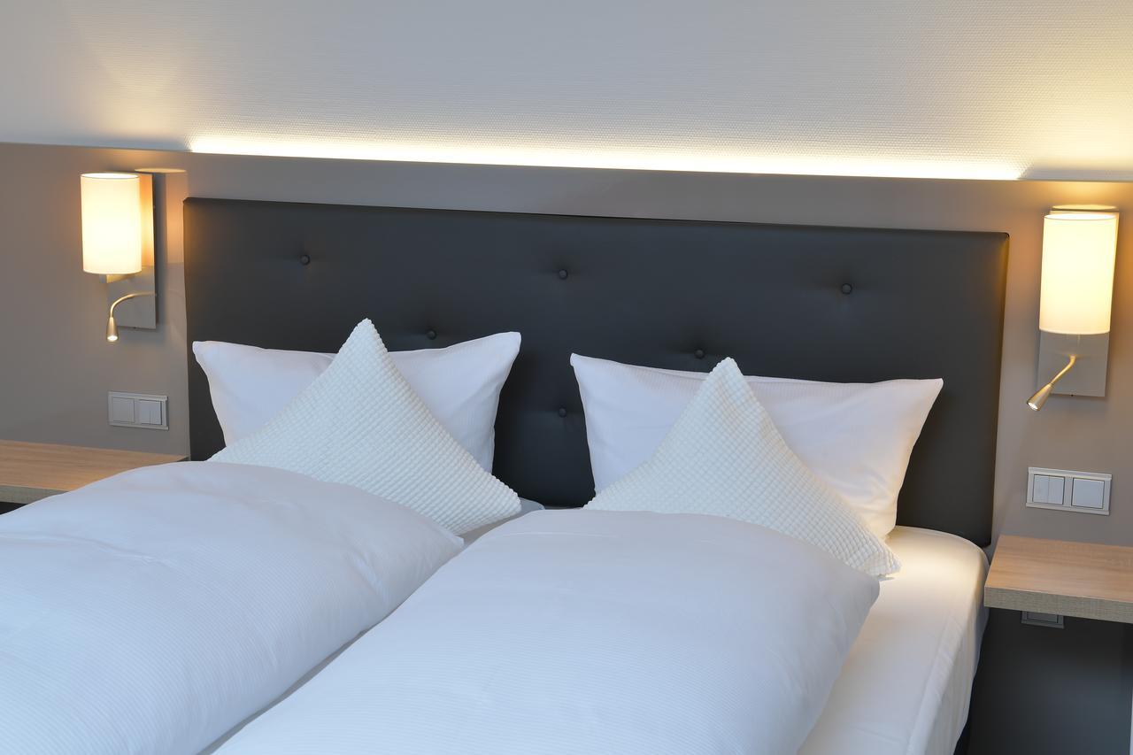 Best Western Queens Hotel Pforzheim-Niefern Exterior photo